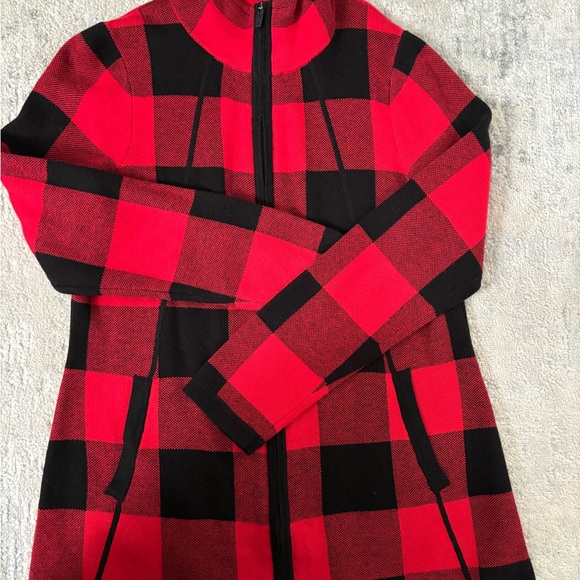 Adrienne Vittadini Red & Black Checkered Buffalo Plaid  Cardigan Sweater Size L - Picture 6 of 12